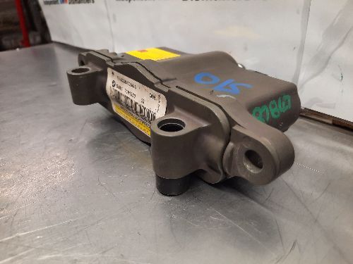 BMW Bonnet Actuator Pedestrian Protection Drivers Side F10 5 SERIES