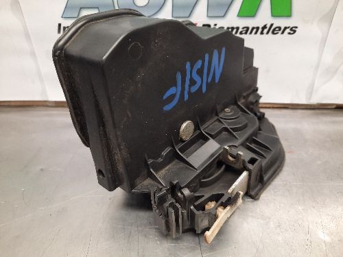 BMW E & F Generation Door Catch Front N/S Passenger Side