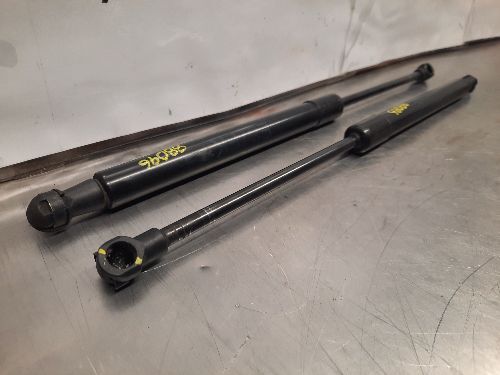 BMW Bonnet Struts Pair E81 E82 E87 E88 1 SERIES