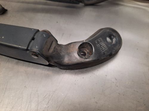 MINI COOPER Wiper Arms / Blades Pair R55 R56 R57