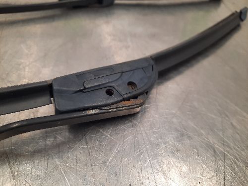 BMW Wiper Arms Pair E85 E86 Z4