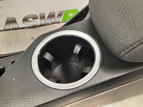 BMW E84 X1 LCI Armrest & Centre Console