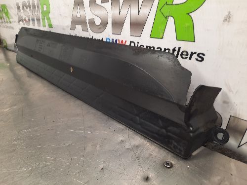 BMW Radiator Lower Mount Seal Splash Guard E84 X1