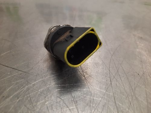 BMW Fuel Pressure Sensor Diesel E88 F30 F10 3 4 5 SERIES