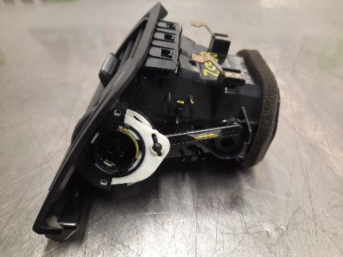BMW F30 F31 F32 F36 3 4 SERIES Dashboard Vent N/S Passenger Side