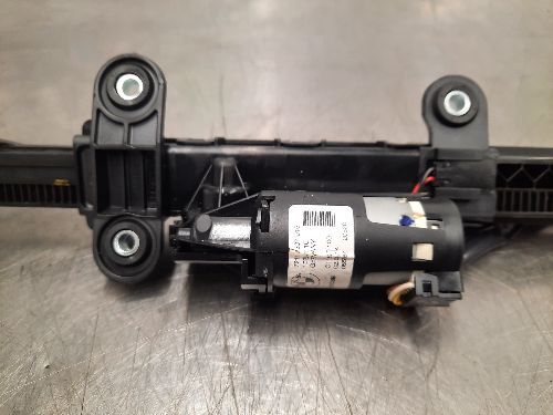 BMW Seatbelt Handover Arm N/S Passenger F87 F32 F82 2 4 SERIES Coupe