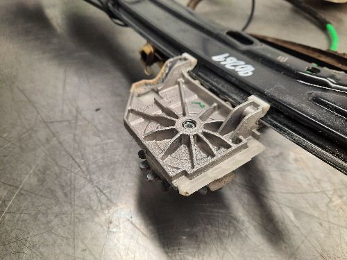 BMW Window Regulator Front O/S Drivers Side F32 F33 F82 F83