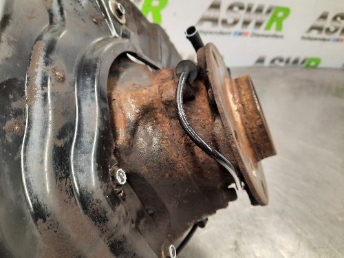 BMW Front Wheel Hub O/S Drivers Side F25 F26 X3 X4 XDrive