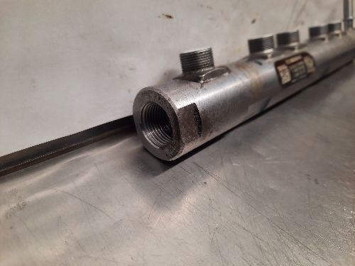 BMW Fuel Injector Rail DIESEL N47N E90 E91 E92 E93 3 SERIES