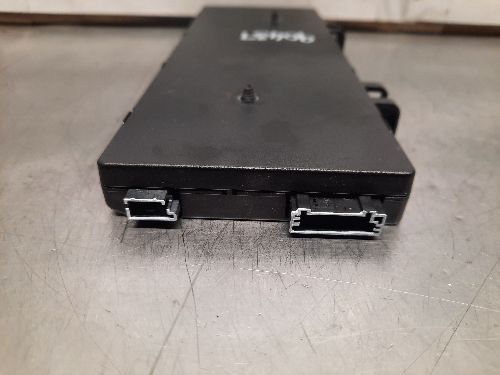 BMW F25 X3 Diversity Antenna Amplifier 868 MHZ