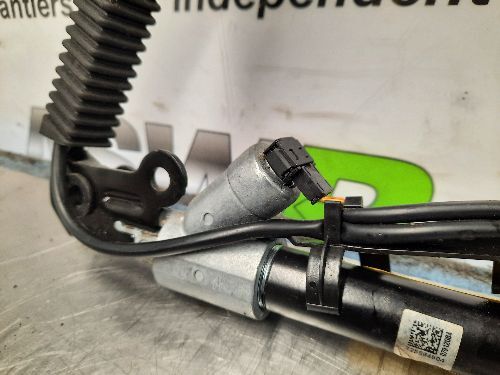 BMW F25 X3 F26 X4 Seat Belt Tensioner Buckle Front Left Side