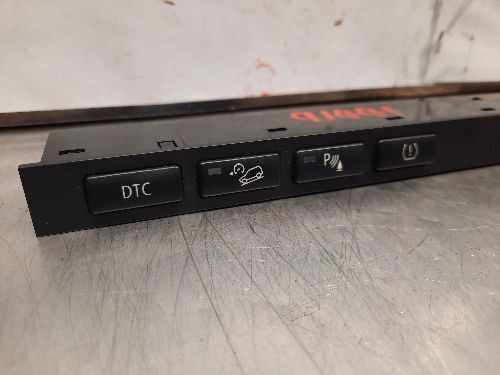 BMW E83 X3 PDC DTC Tyre Pressure Control Switch Assembly
