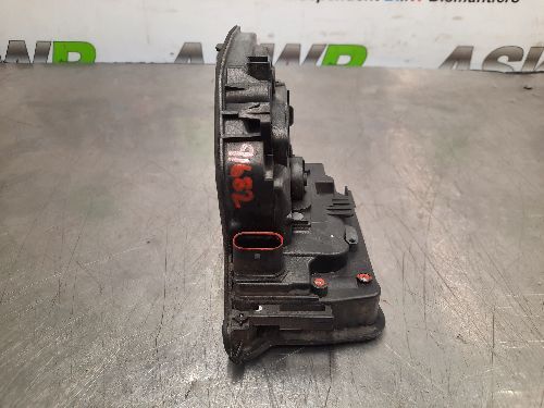 BMW Door Catch Actuator Front O/S Right Drivers F45 F46 G11 F48 F39