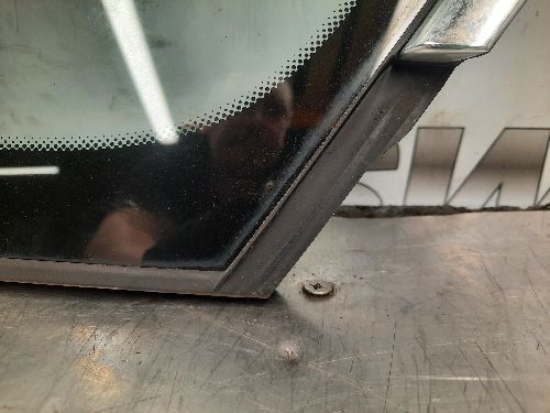 BMW 2 SERIES Quarter Glass Front O/S Drivers Right F45 F46