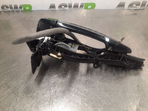 BMW Exterior Door Handle O/S Drivers F45 F46 2 SERIES F48 X1 F15 X5