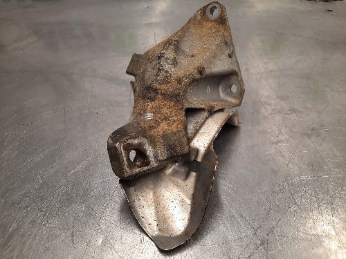 BMW Engine Mounting Bracket O/S Drivers 1 3 SERIES E87 E90 X1 E84