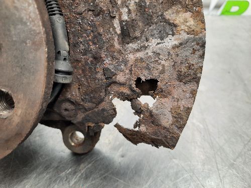 MINI COOPER Front Wheel Hub N/S Passenger Side R55 R56 R57 R58