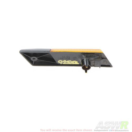 BMW E30 3 SERIES O/S Drivers Side Wing Indicator