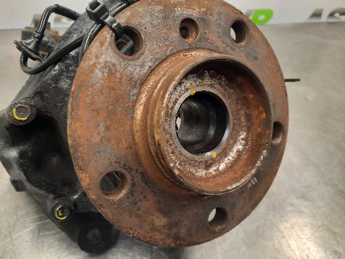 BMW Front Wheel Hub O/S Drivers Side F25 F26 X3 X4 XDrive