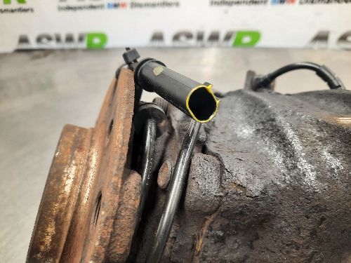 BMW Front Wheel Hub O/S Drivers Side F25 F26 X3 X4 XDrive