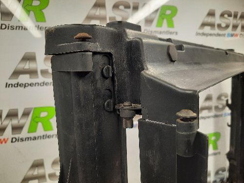 BMW Radiator Bracket Holder Petrol E60 E61 E63 E64 5 6 SERIES