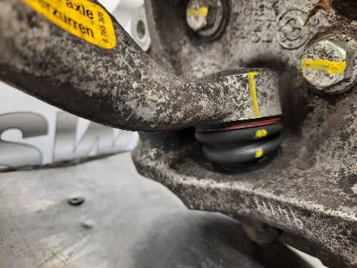 BMW 1 3 SERIES Hub Wheel Front N/S Passenger Left E82 E87 E90