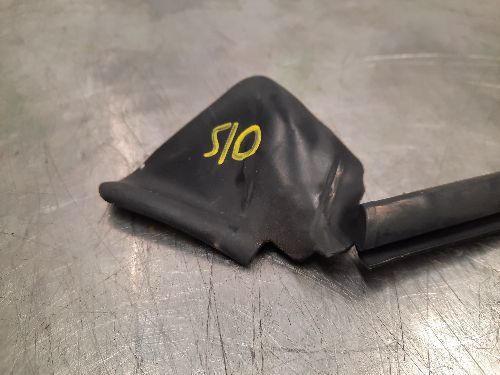 BMW Rear Quarter Weatherstrip O/S Right E88 1 SERIES Convertible