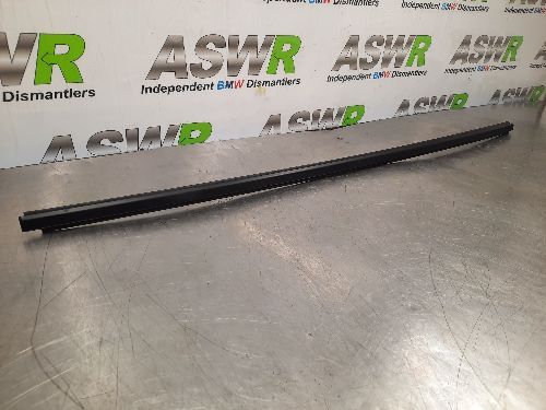 BMW E31 8 SERIES Door Weather Strip outer Drivers Side Rear