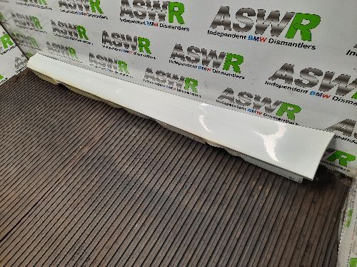 BMW 3 SERIES Side Skirt E90 E91 LCI Passenger Side N/S