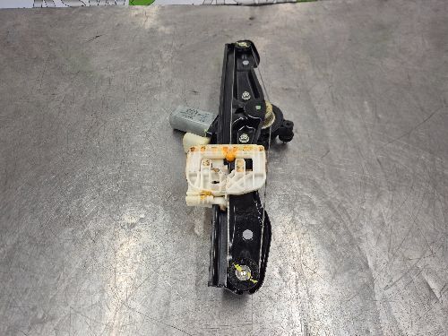 BMW F20 1 SERIES 5dr Rear Window Regulator O/S Drivers Right Side